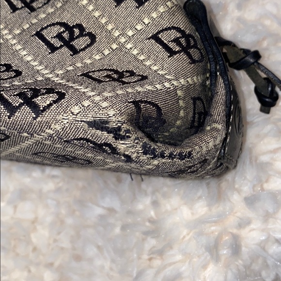 Dooney & Bourke Purse
